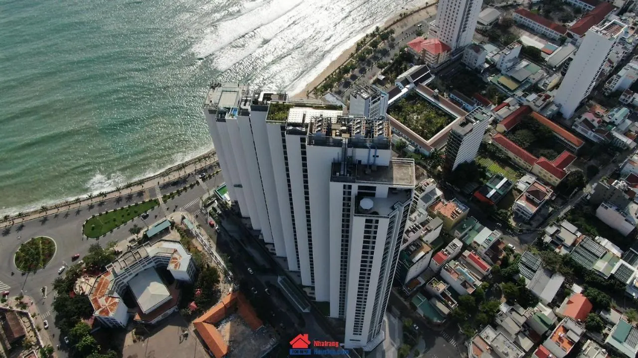 Апартаменты Scenia Bay Oceanfront By Housing Нячанг