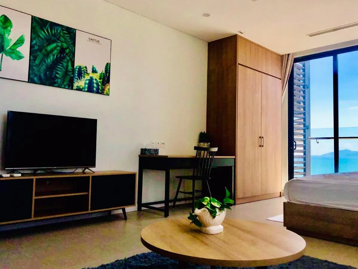 Апартаменты Scenia Bay Oceanfront By Housing Нячанг