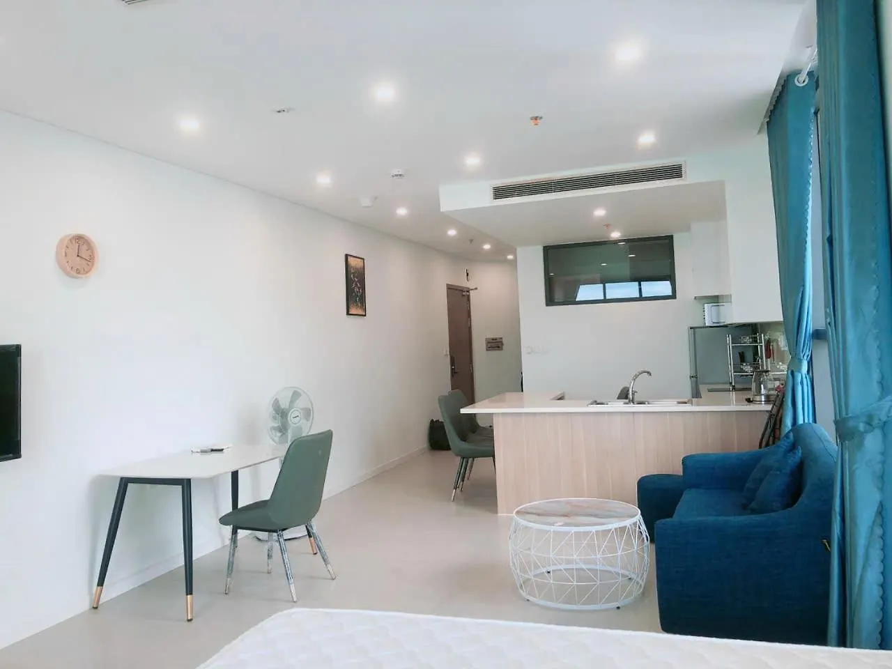 Scenia Bay Oceanfront By Housing Apartment Nha Trang Vietnam