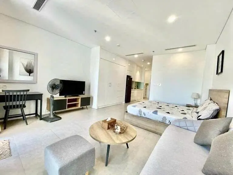 Scenia Bay Oceanfront By Housing Apartment Nha Trang