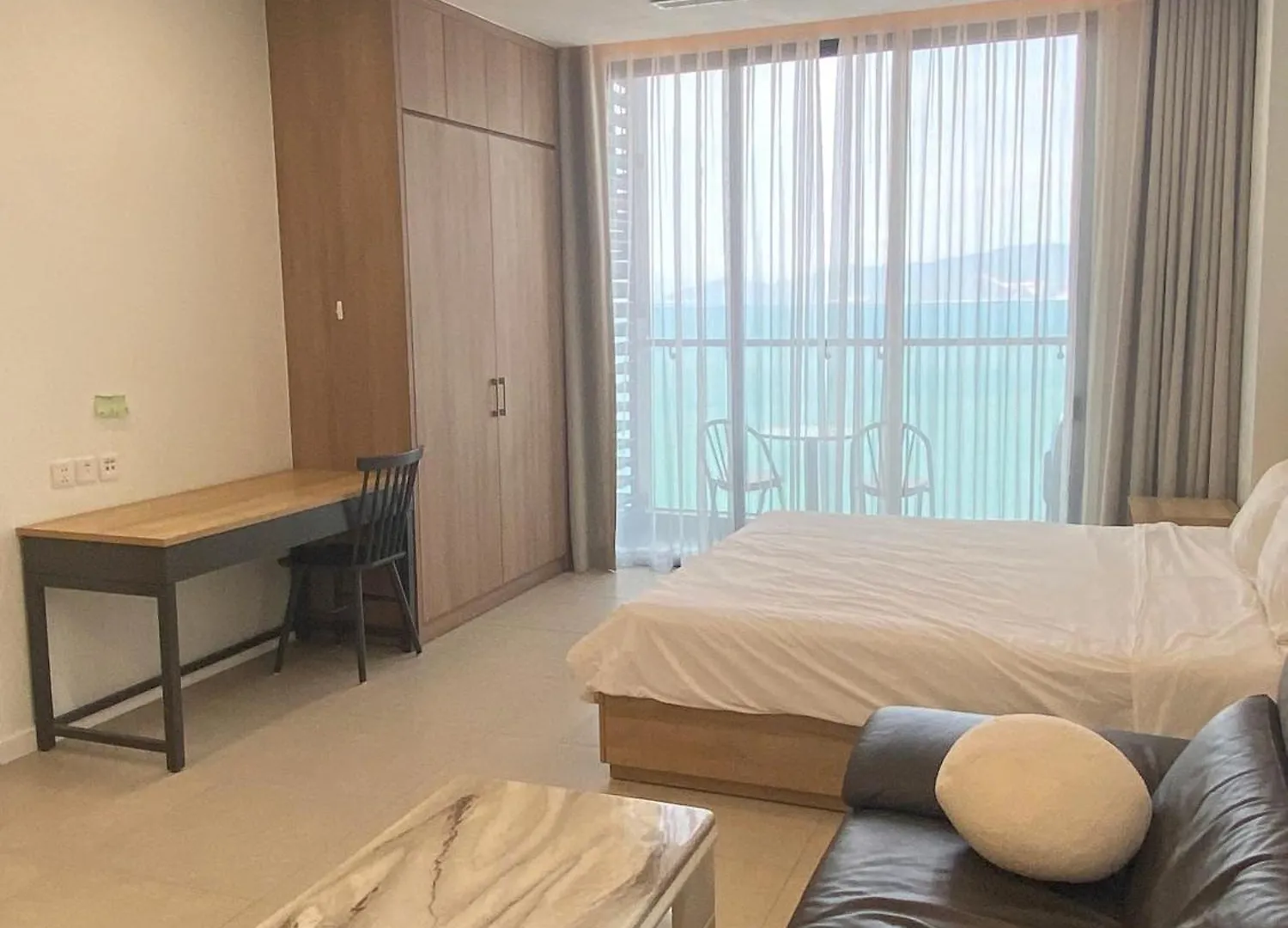 Scenia Bay Oceanfront By Housing Apartment Nha Trang