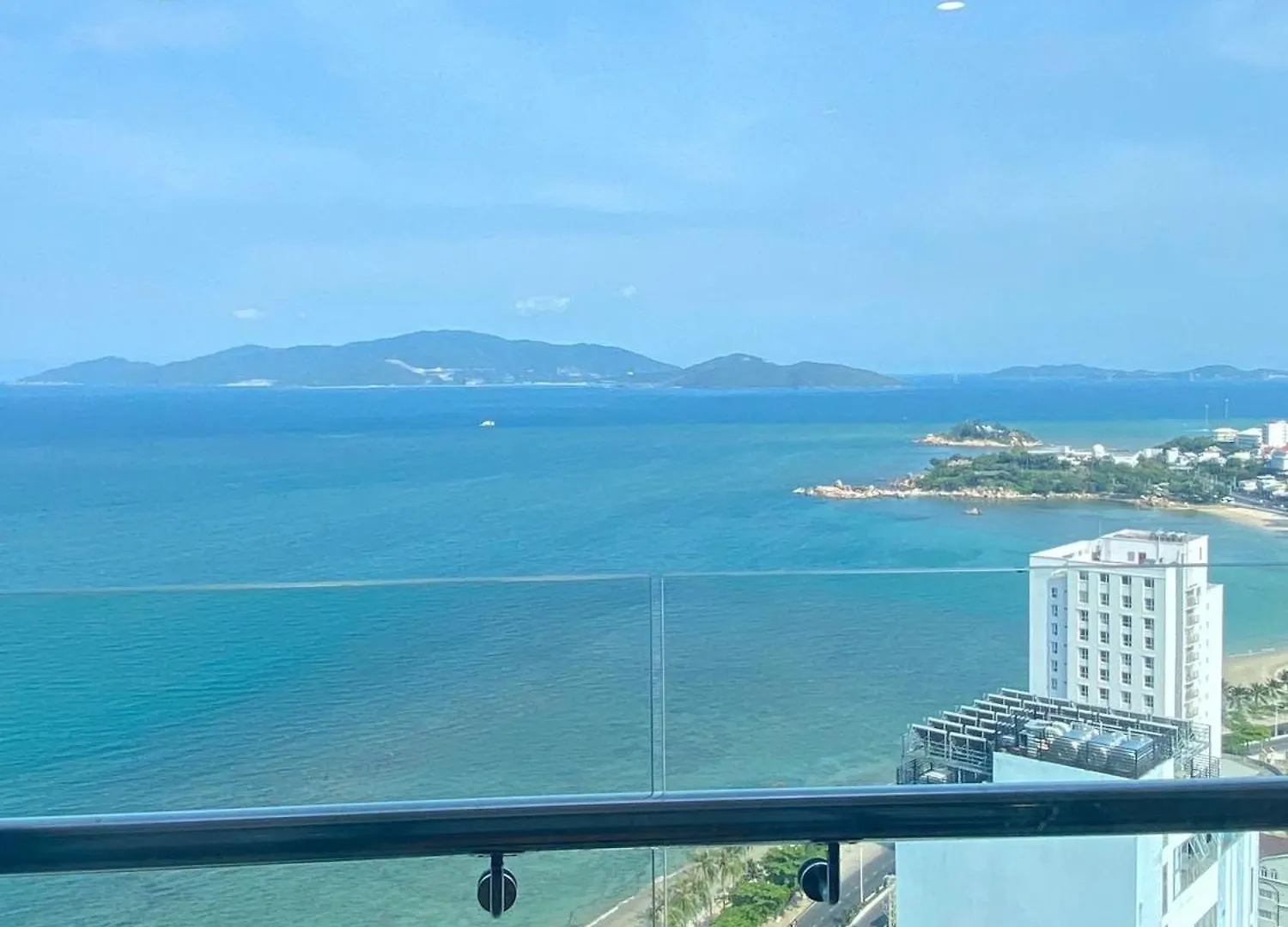 Scenia Bay Oceanfront By Housing Apartment Nha Trang Vietnam