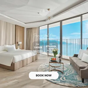 Premier High Ocean View Panorama Нячанг
