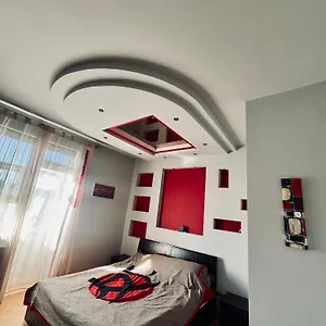 https://modern-apartment-on-mechnikova-street-18.hotelslviv.net